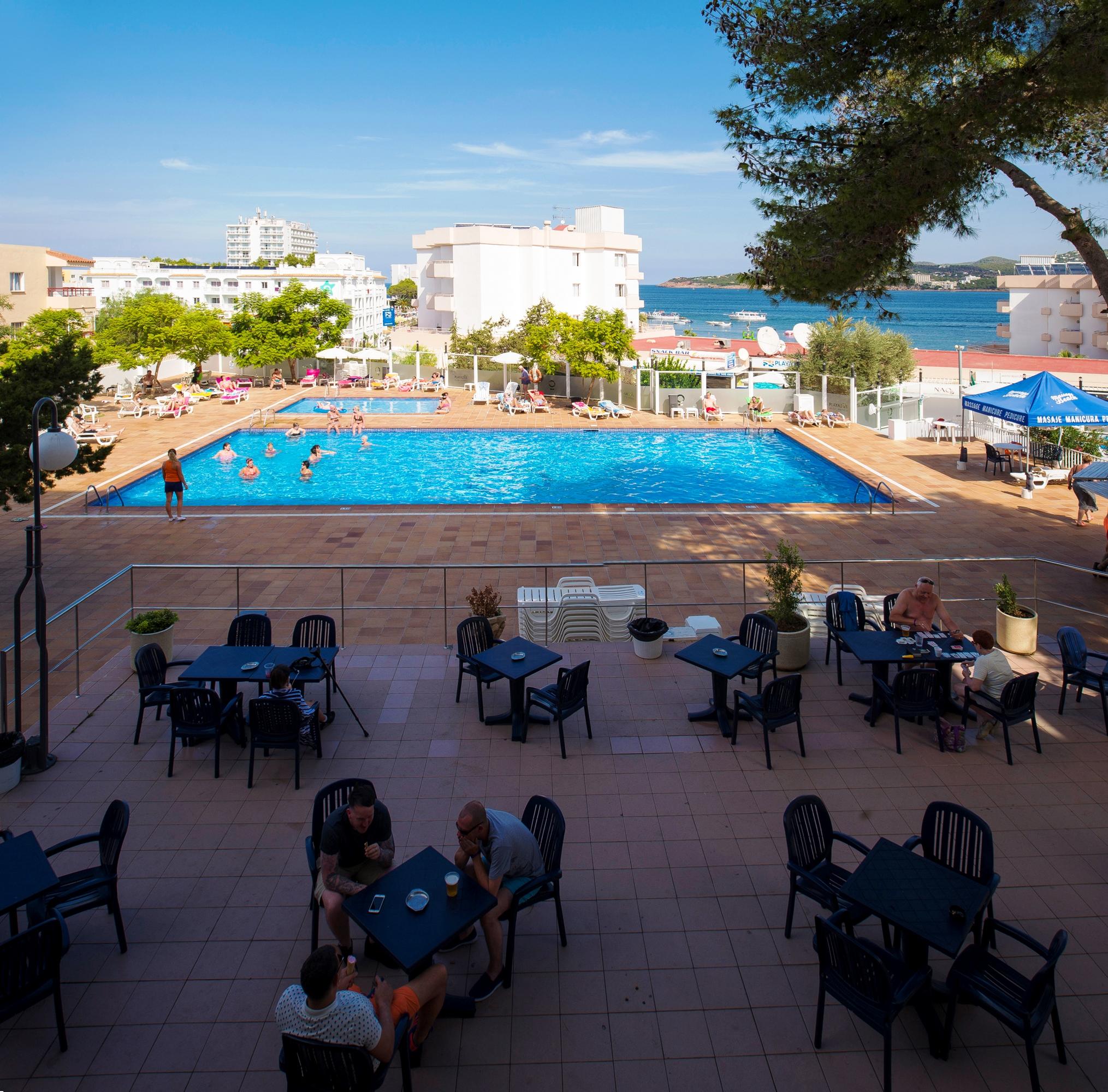 Apartamentos Vibra Riviera Sant Antoni de Portmany Esterno foto