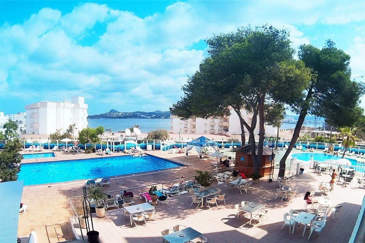Apartamentos Vibra Riviera Sant Antoni de Portmany Esterno foto