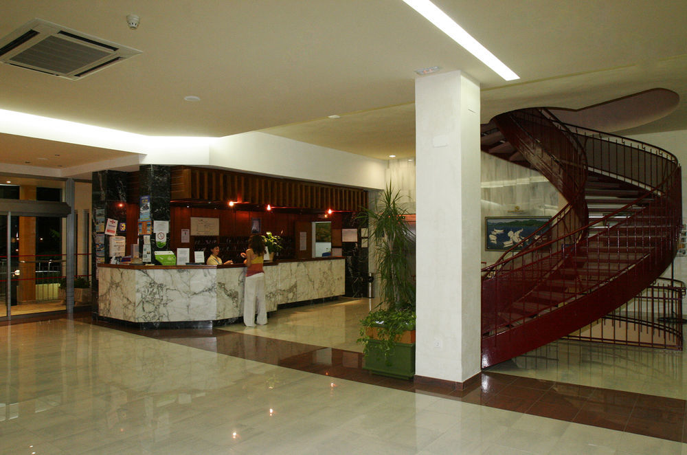 Apartamentos Vibra Riviera Sant Antoni de Portmany Esterno foto